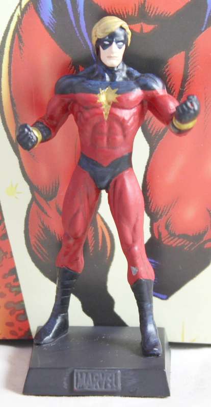 Classic Marvel Collection - Lead, hand painted figurine with book - Captain Marvel (Mar-Vell) - #164