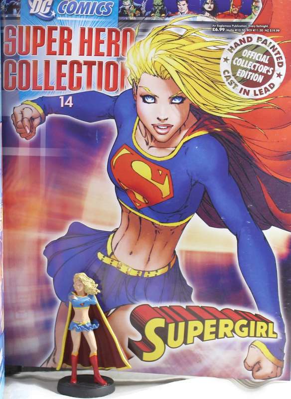 DC comics - lead, hand painted figurine with book - Supergirl #14