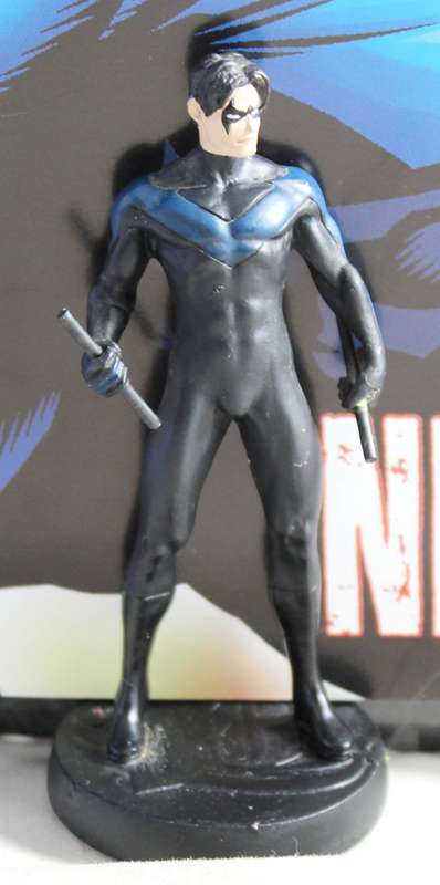 DC comics - lead, hand painted figurine with book - Nightwing #19