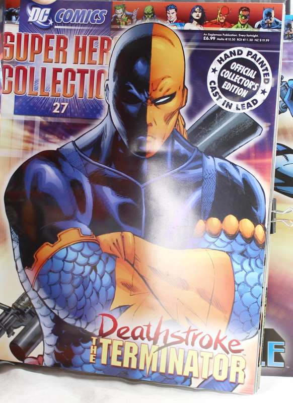 DC Comics - Super Hero Collection Book - Deathstroke - #27
