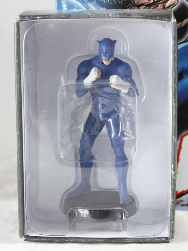 DC comics - lead, hand painted figurine with book - Wildcat #73