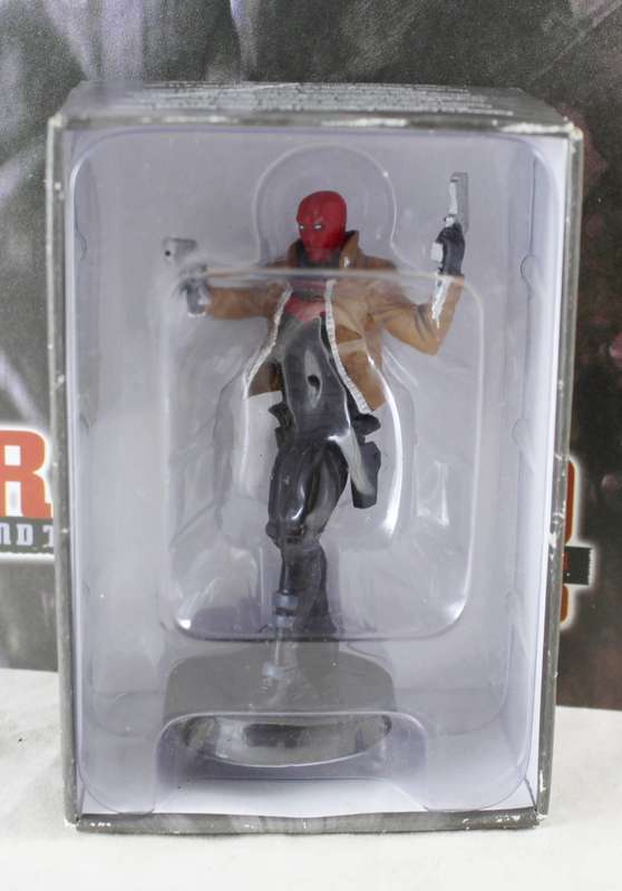 DC Comics - Lead, hand painted figurine with book - Jason Todd -  #112 - Bid Now!