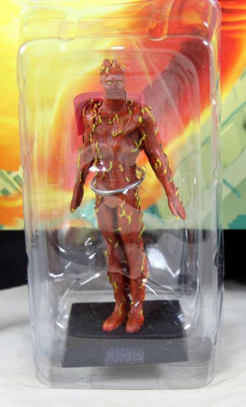 Classic Marvel - Action Figure and Book - The Human Torch #18