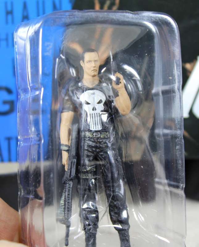 Classic Marvel - Action Figure and Book - The Punisher #19