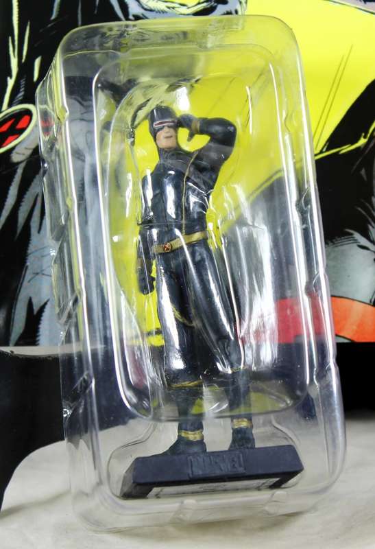 Classic Marvel - action figure and book - Cyclops