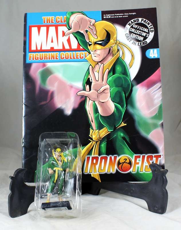 Classic Marvel - action figure and book - Iron Fist