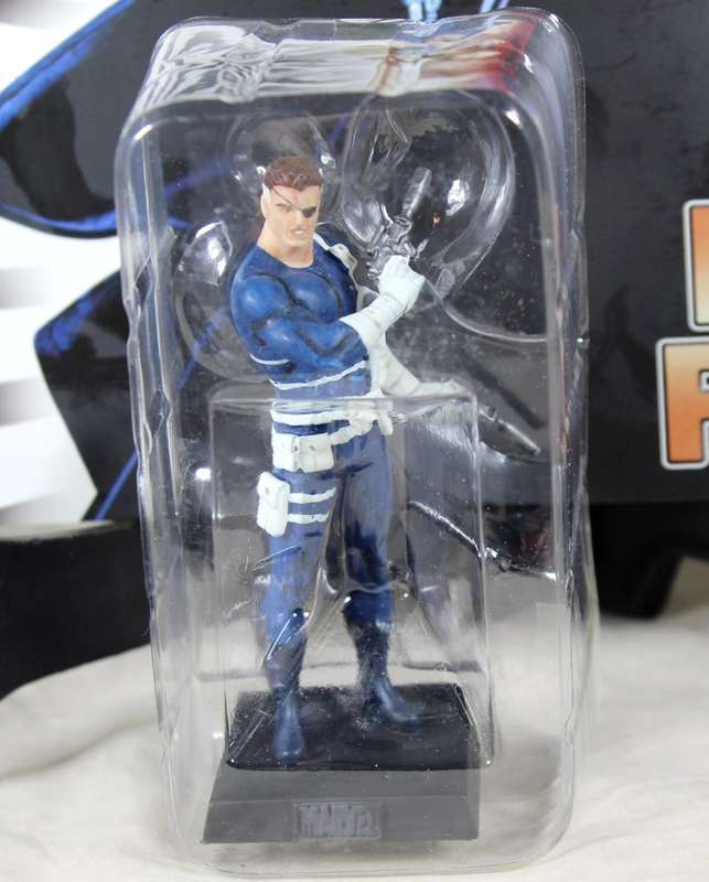 Classic Marvel - action figure and book - Nick Fury