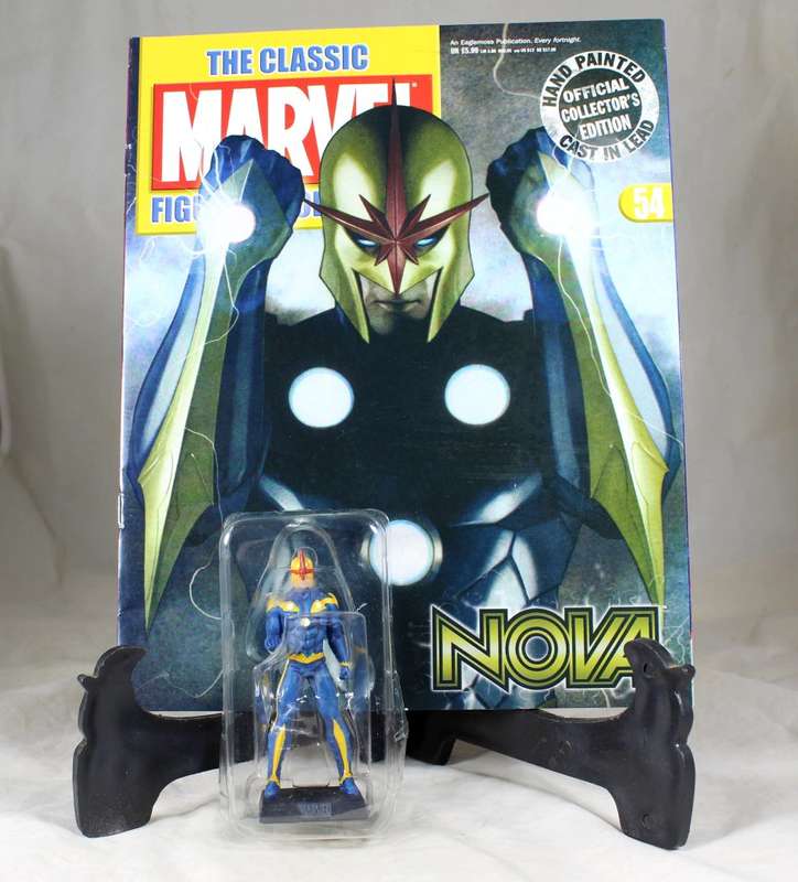 Classic Marvel - action figure and book - Nova