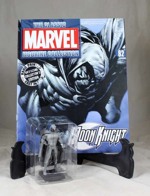Classic Marvel - action figure and book - Moon Knight