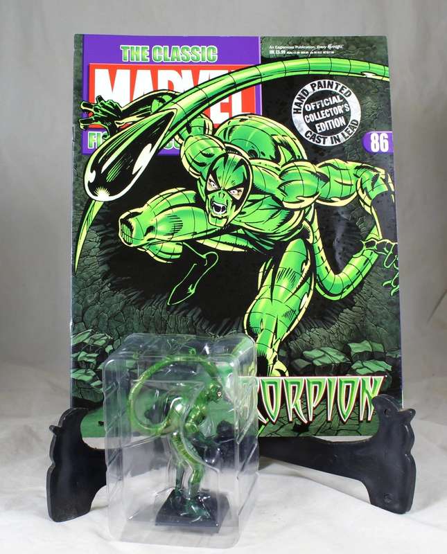 Classic Marvel - action figure and book - Scorpion
