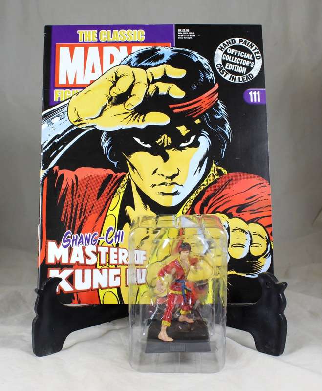 Classic Marvel - action figure and book - Shang-Chi