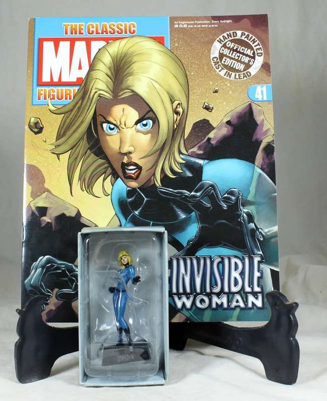 Classic Marvel Collection - Lead, Hand Painted Figurine with Book - Invisible Woman - #41