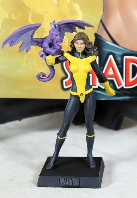 Classic Marvel collection - lead, hand painted figurine with book - ShadowCat