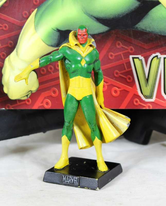 Classic Marvel Collection - Lead, Hand Painted Figurine with Book - The Vision - #48