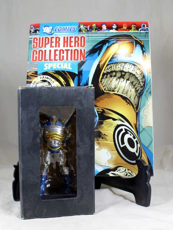 Comics super hero collection special - lead, hand painted figurine with book - the Anti-Monitor