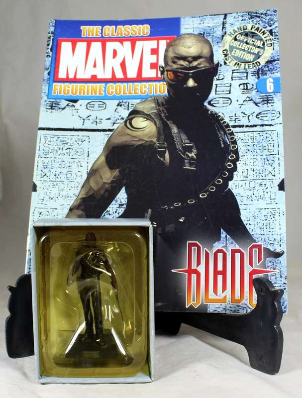 Classic Marvel -action figure and book - Blade