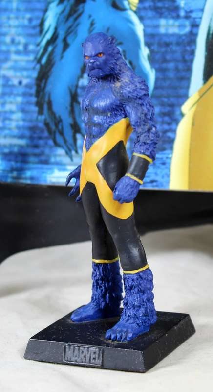 Classic Marvel - Action Figure and Book - The Beast  - Issue #16