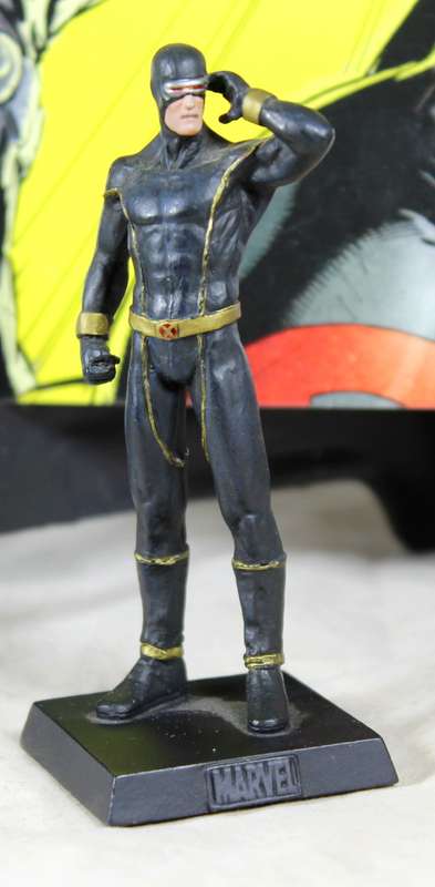 Classic Marvel - Action Figure and Book - Cyclops - Issue #25