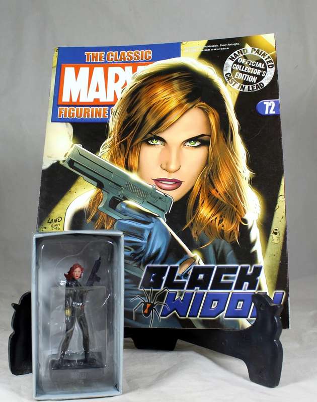 Classic Marvel - Action Figure and Book - BLACK WIDOW- Issue #72