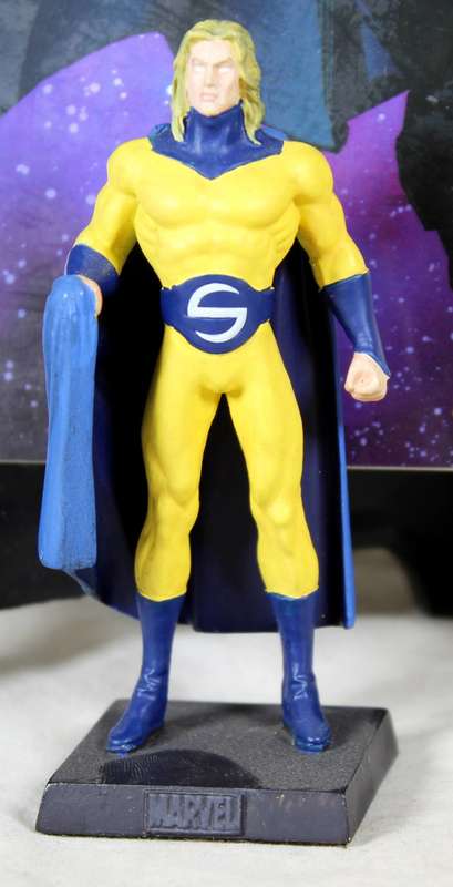 Classic Marvel - action figure and book - the Sentry