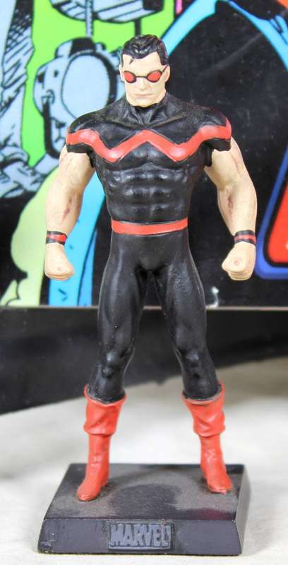 Classic Marvel - action figure and book - Wonder man