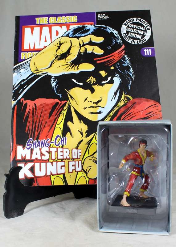Classic Marvel - action figure and book - Shang-Chi