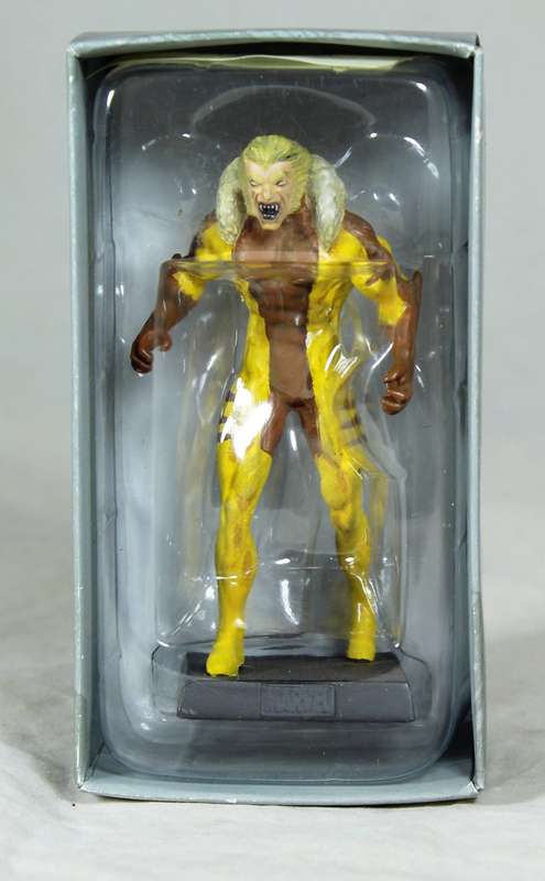 Marvel Classics - Lead hand painted action figure - Sabertooth #84