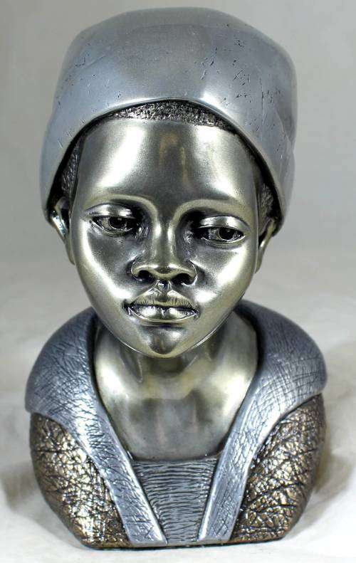 Casper Darare - Young Shona Woman - Posthumous Cold Casting - Magnificent!! Bid now!