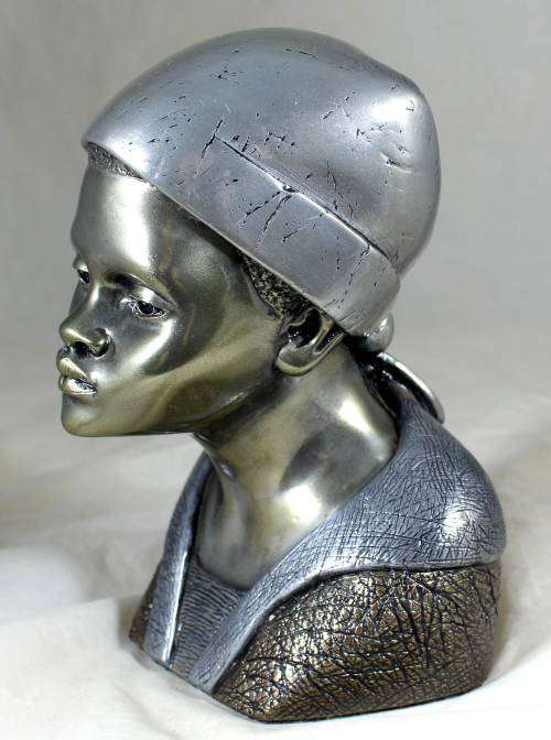 Casper Darare - Young Shona Woman - Posthumous Cold Casting - Magnificent!! Bid now!