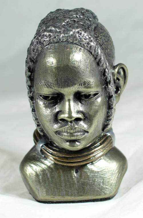 Casper Darare - Himba Girl - Posthumous Cold Casting - Magnificent!! Bid now!
