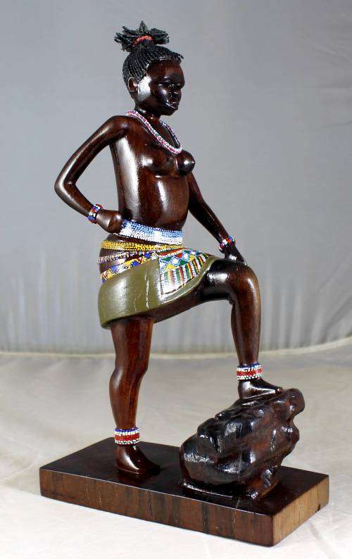 HR Mbhele Carving - Traditional Woman - Foot On Rock -