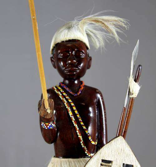 HR Mbhele Carving - Traditional Warrior