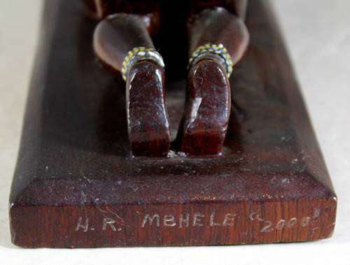 HR Mbhele Carving - Traditional Woman Grinding Corn