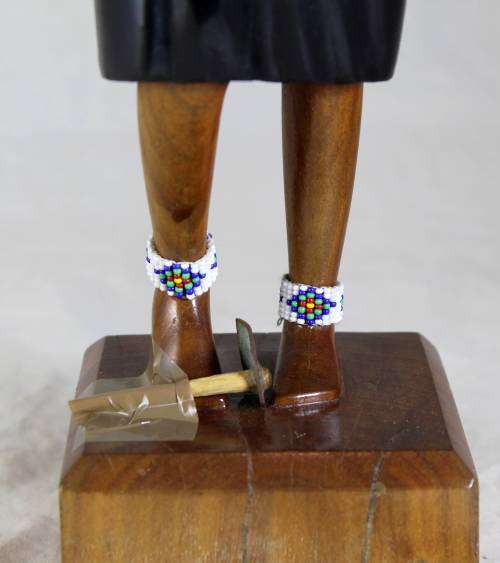 HR Mbhele - Traditional Mother and Child