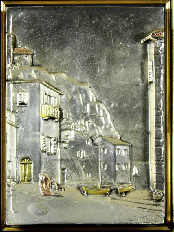 Bas-relief Artwork on a mirror - A 3D artwork - houses on the cliff