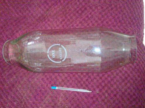 1 Gallon Glass Container for vintage petrol pump SATAM