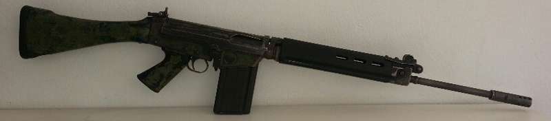 FN Wall hanger De commisioned