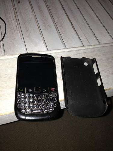 Good condition Blackberry 8520 few marks and scratches doesn't affect phone has a cover