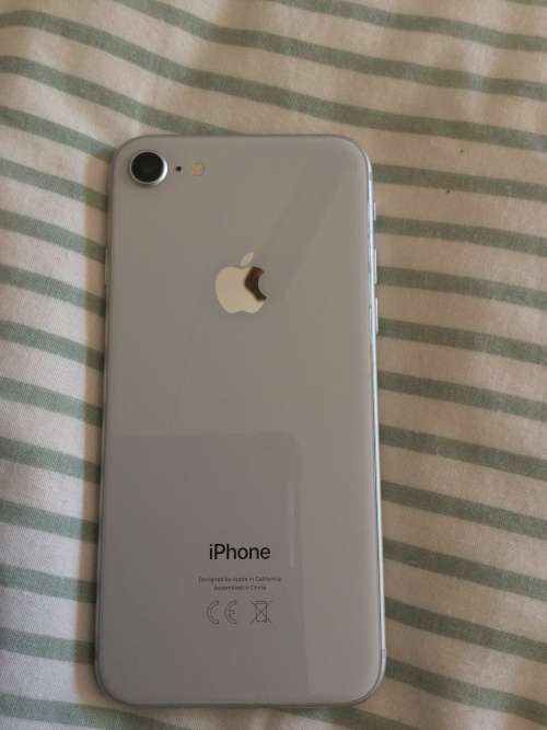 iPhone 8 64gb silver