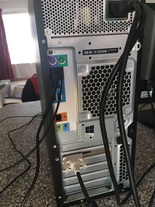 HP Z440 Desktop