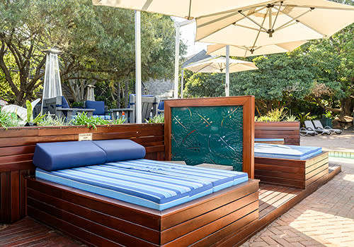 Awesome saving on this midweek breakaway at Dikhololo. Studio unit 2 Adults. From 11-15 Nov. 2019