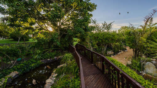Break away to Formosa bay resort in Plettenberg bay. 2 Bedroom from 11-15Nov.