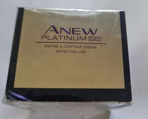 AVON Anew Platinum day. Define and contour cream 50 ml. With SPF 25. In packaging