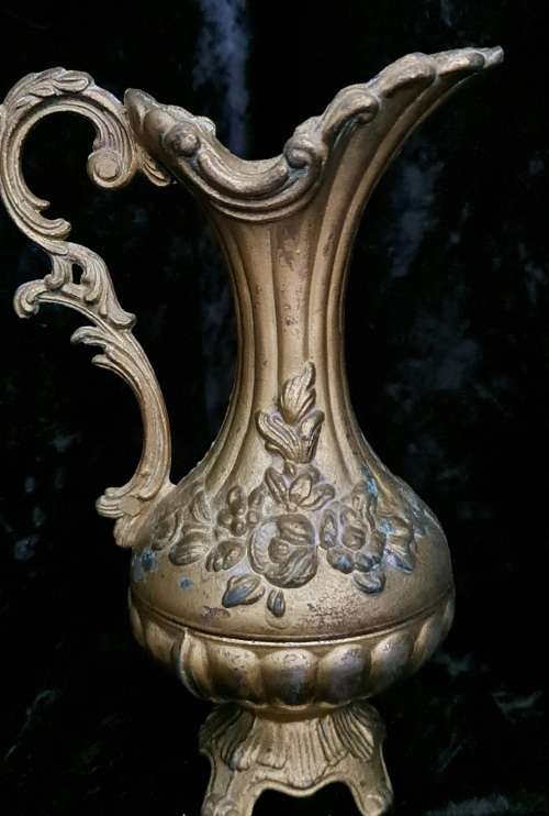 VINTAGE BRASS FLORAL PITCHER VASE MADE IN ITALY ORNATE SECRET STASH TRINKET BOX