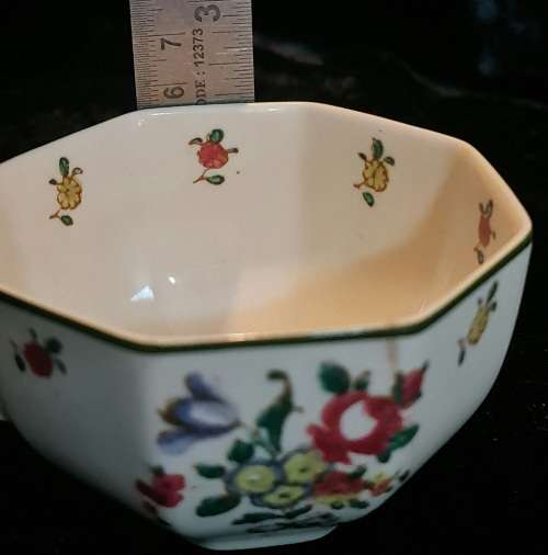 Vintage Royal Doulton Old Leeds Spray Trio set