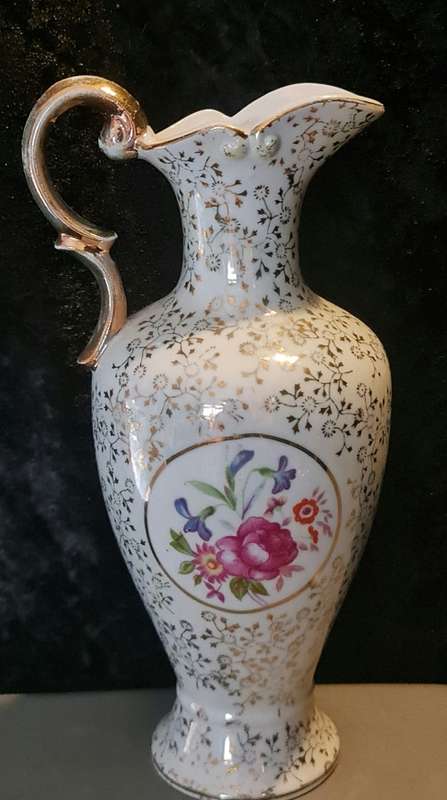 Jug like flower vase