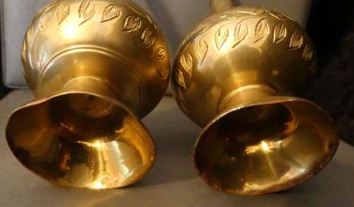 Beautiful set of etched Indian rose water / incense diffuser