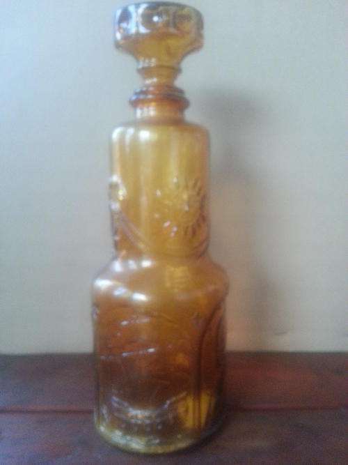 Nautical themed gold salt bottle