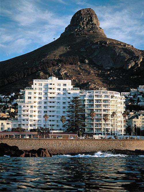 The Cape Town experience Full weekend stay @ Peninsula Studio 4 sleeper 24-27 July