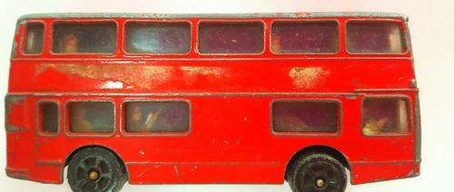 Corgi junior Daimler fleetline Red bus Made in Britain